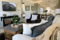 Beautiful fully renovated craftsman home in Paso Robles on historic Vine Street!