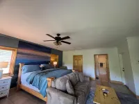 Peaceful Mtn cabin w/fast Wi-Fi & 5 min walk to River