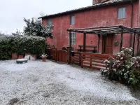 Typical rustic Tuscan house in the hamlet of Casesi. A dive into the past....