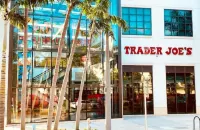 RARE FIND 2 beds Midtown Resort & Amenities Miami Hotels in Design District