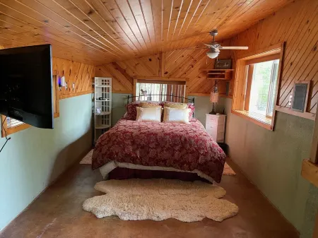 Four Season Private Retreat