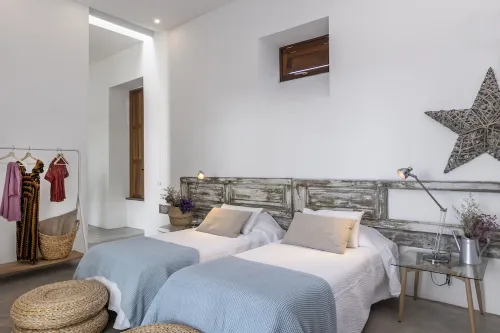 Unique house, with a lot of charm in an idyllic place