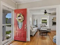 Updated Antique in Historic Downtown Plymouth