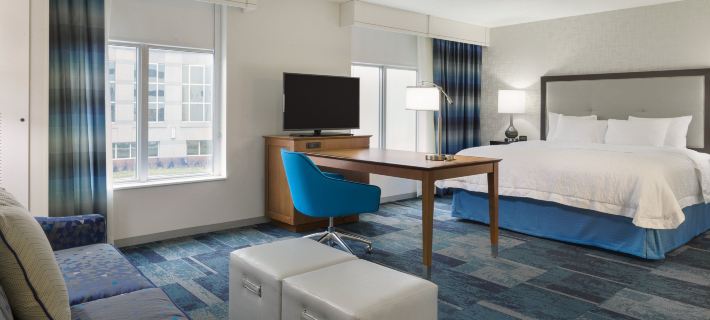 Hampton Inn & Suites Rosemont Chicago O'Hare Hotels in Rosemont