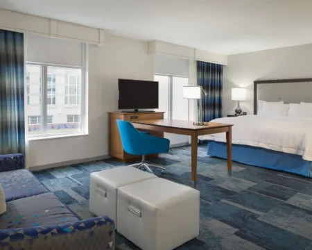 Hampton Inn & Suites Rosemont Chicago O'Hare Hotels in Rosemont