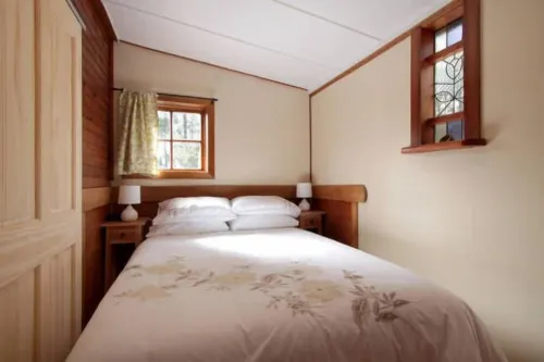 The Cabin-Wake up to the sound of native birdlife. 케터링 호텔