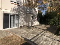 Apparemment à Côté du Meet