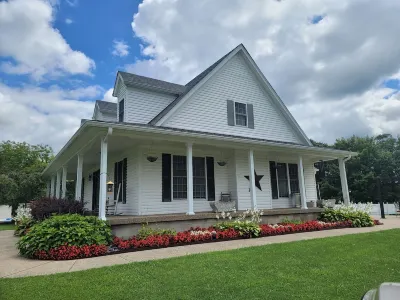 Large Private Home Close to Bourbon Trail!/Pool/Free Firewood/Parks/Close to I65 Hotels near Knob Creek Gun Range
