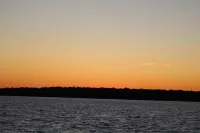 Year round cozy cabin on Trout haven Pond, close to trails & Lake St. Helen