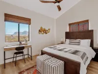 Superstition Mountain Views, Heated Pool/Hot Tub, 2Bd + Loft Hotels in Apache Junction