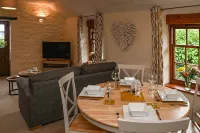 Coach House - Panteg Road is Located in the Beautiful Georgian Town of Aberaeron Hotels in Aberaeron