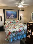 Oceanfront Condo Complex on Alii 1 bdrm,, Salt,Freshwater Pools Newly renovated