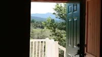 Beautiful log-sided cabin in scenic Chama, New Mexico