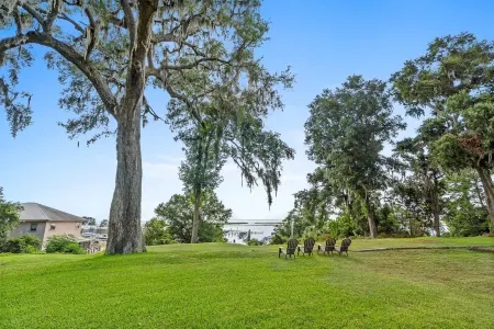 Bay Getaway, Cozy Studio Condominium in Daphne, AL - Sleeps 2 - Near Interstate