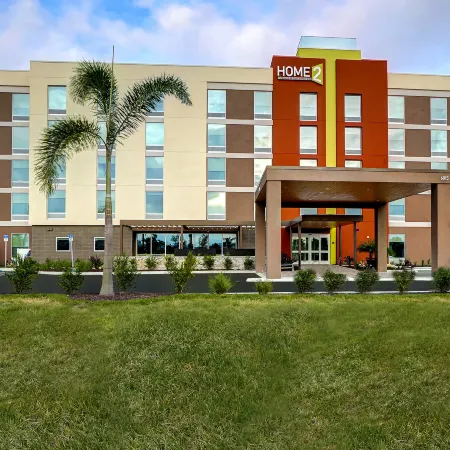 Home2 Suites by Hilton Lakewood Ranch