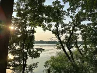 Modern Design - Fire Pit - Lake Access Hotels in Packwaukee