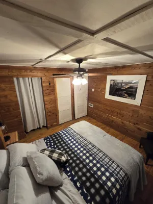 Pine Twist Cabin