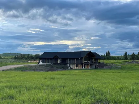 Stunning view of the Tetons - Tetonia Base Camp