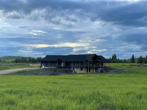 Stunning view of the Tetons - Tetonia Base Camp