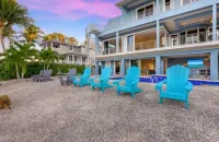 Waterfront Luxury Estate - 5Br/6.5BA, Heated Pool, Spa, Tiki Hut & Gulf Access