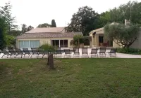 2 villas privées 17 personnes maximum piscine privée et chauffée sans vis à vis