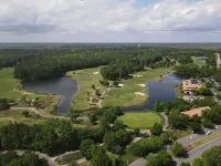 Quiet top floor condo in Barefoot Resort, minutes from the beach, free shuttle