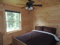Log Cabin Retreat, Cayuga Wine Trail, Dogs Welcome, Open Year-round