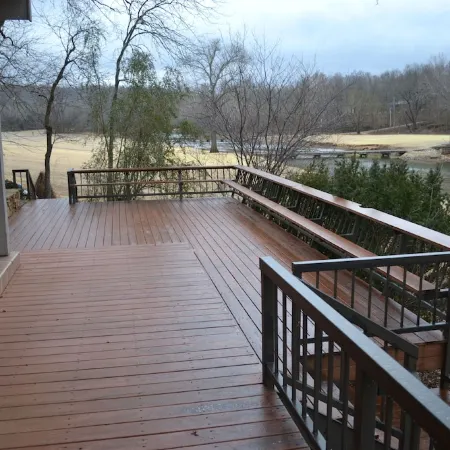 Riverfront, golf course retreat with pool!