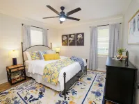 Cottage Row: Leontyne Hotels in Laurel