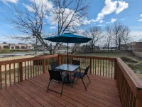 Comfy, Spacious & Convinient 3/2 house in Overland Park