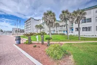Daytona Beach Oceanfront complex with 1 br/ 2 Full baths