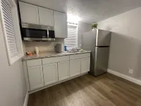 Quaint, tiny home in the small town of Bainbridge.  Newly remodeled.