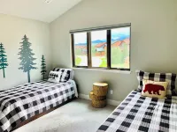 5-Star Mountain Home. Sauna, Gameroom, Mnt Views, Fireplace. Ski Winter Park. Hotels in Tabernash