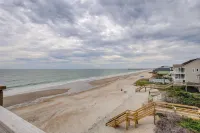 Paradise Found! Fabulous, Flexible, Beach Front Luxury! Hot Tub, Best Location!