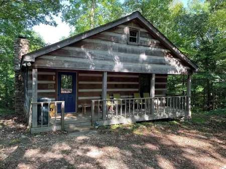 Secluded yet within minutes of your favorite outdoor activities!!