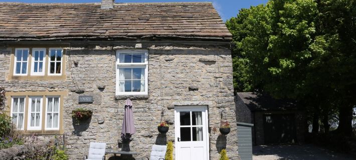 Townend Holiday Cottage - Cosy Countryside Retreat ベイクウェルのホテル