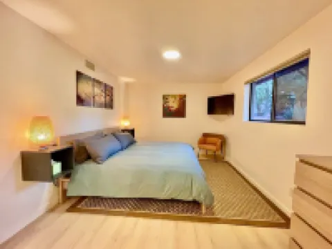 Desert garden apartment surrounded by Sedona’s majestic red rock mountains