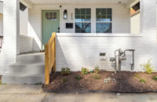 Uptown Haven: Stylish Stay Near Downtown with Bikes and Firepit near Downtown