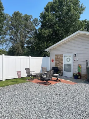 Cozy Concord Cottage