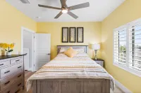 Prime Wks Still Avail. 2/28-3/7 &4/4-4/11 Full Gulf View 220Steps to the Ocean.