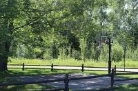 Otsego Lakefront / Family / Groups / Color Change / Golf Outings / Snowmobile! - 民宿
