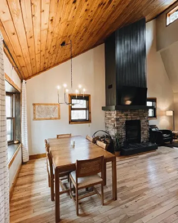 Cabin in the woods with hot tub and lake views. Pets welcome! Close to Nordic.