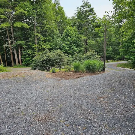 Cabin stay close to state park