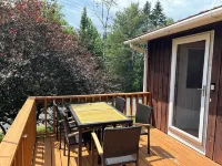 Spacious, family and pet friendly getaway in the White Mountains.