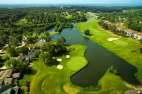 4 Bedroom 2200 sq ft  beautiful Sea Trail Golf Resort 5 minutes to ocean waves! Hotels in Sunset Beach