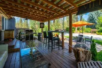 Parkway House - PICKLEBALL COURT- Dog Friendly  - Basketball - FAMILY PERFECT Hotels near Eastern Washington University JFK Memorial Library