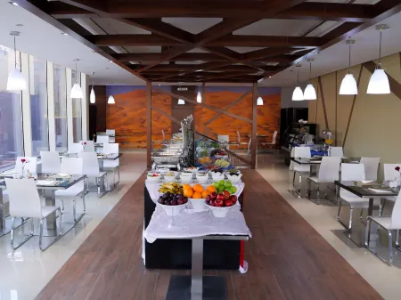 Novotel Suites Riyadh Centre