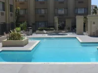 Portside Inn & Suites