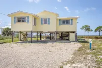 Beachfront!  Pet Friendly!  Fenced Yard!  Fall Discounts! Butterfly Season! Hotels near Harbor Point Realty