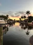 Cozy Waterfront Minutes from the Beach! Great Fishing, Inground Saltwater Pool